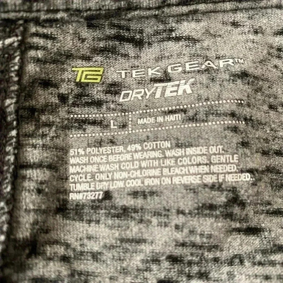 💥Tek Gear Dry Tek Grey Top L - Picture 6 of 7